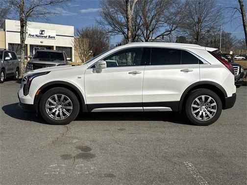 2021 Cadillac XT4 Premium Luxury