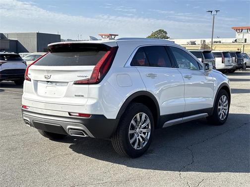 2021 Cadillac XT4 Premium Luxury