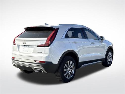 2021 Cadillac XT4 Premium Luxury