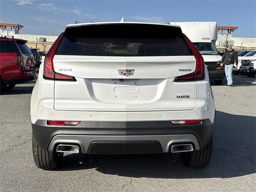 2021 Cadillac XT4 Premium Luxury