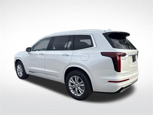 2025 Cadillac XT6 Luxury FWD