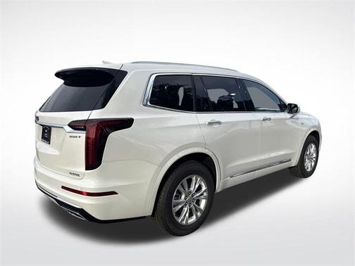 2025 Cadillac XT6 Luxury FWD