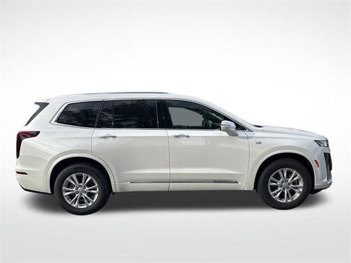 2025 Cadillac XT6 Luxury FWD