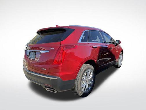 Red Horizon Tintcoat 2019 Cadillac XT5 Luxury