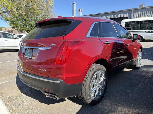 Red Horizon Tintcoat 2019 Cadillac XT5 Luxury