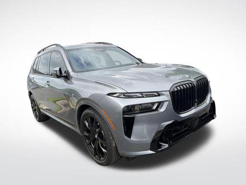 Skyscraper Grey Metallic 2025 BMW X7 xDrive40i