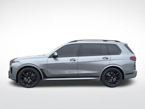 Skyscraper Grey Metallic 2025 BMW X7 xDrive40i