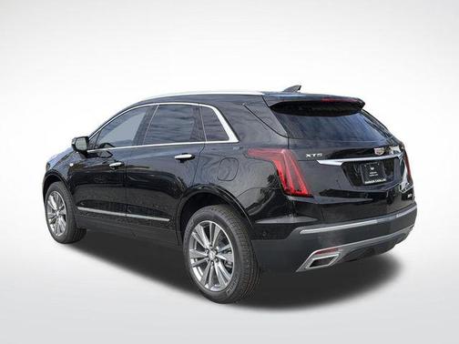 Stellar Black Metallic 2026 Cadillac XT5 Premium Luxury