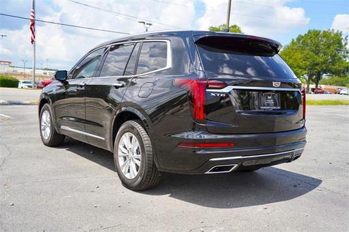 2025 Cadillac XT6 Luxury FWD