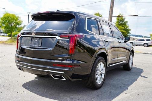 2025 Cadillac XT6 Luxury FWD