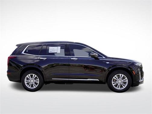 2025 Cadillac XT6 Luxury FWD