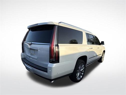 2018 Cadillac Escalade ESV Platinum