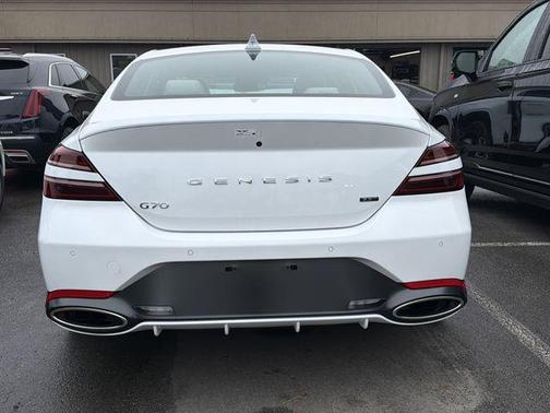 2025 Genesis G70 3.3T RWD Sport Advanced