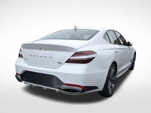 2025 Genesis G70 3.3T RWD Sport Advanced