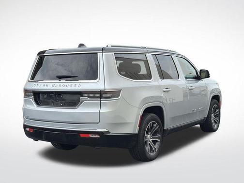 Silver Zynith 2023 Jeep Grand Wagoneer 4x4