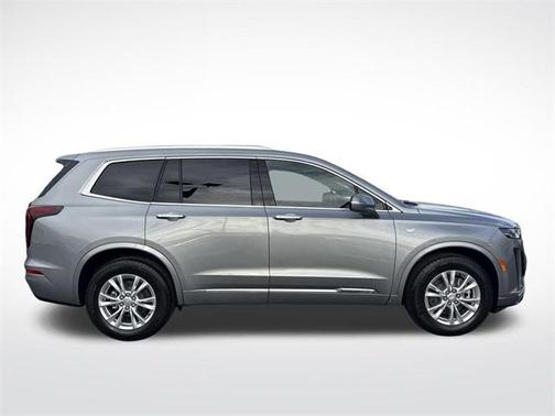 2025 Cadillac XT6 Luxury FWD