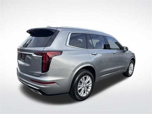 2025 Cadillac XT6 Luxury FWD