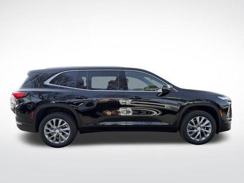 2025 Buick Enclave Preferred FWD