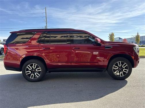 2023 GMC Yukon 4WD AT4