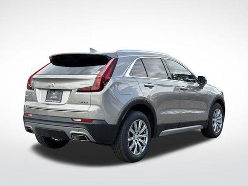 Latte Metallic 2022 Cadillac XT4 Premium Luxury
