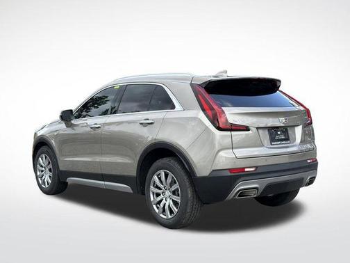 Latte Metallic 2022 Cadillac XT4 Premium Luxury