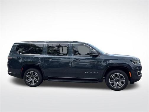2023 Jeep Wagoneer L Series II 4x4