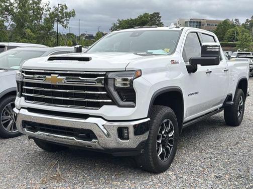 Summit White 2024 Chevrolet Silverado 2500 LTZ