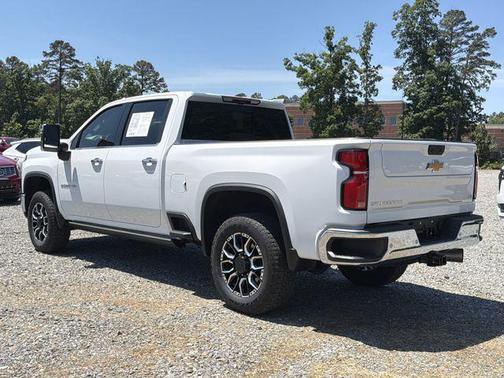 Summit White 2024 Chevrolet Silverado 2500 LTZ