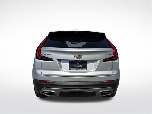 2021 Cadillac XT4 Premium Luxury