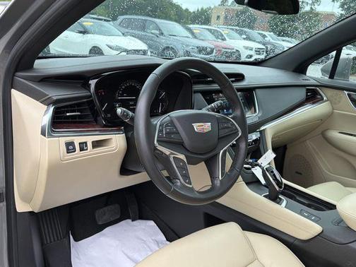 Bronze Dune Metallic 2019 Cadillac XT5 Premium Luxury
