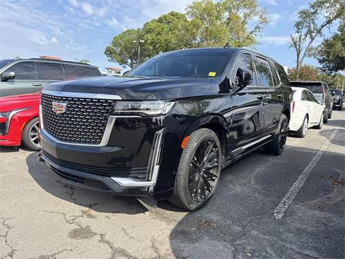 2022 Cadillac Escalade Premium Luxury