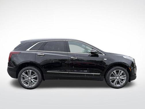 Stellar Black Metallic 2026 Cadillac XT5 Premium Luxury