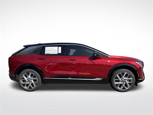 2025 Cadillac OPTIQ Luxury 1 AWD