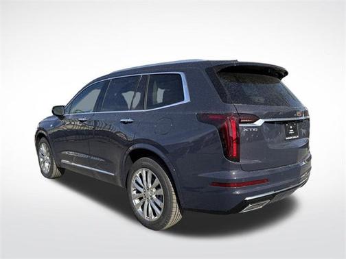 2025 Cadillac XT6 Premium Luxury FWD