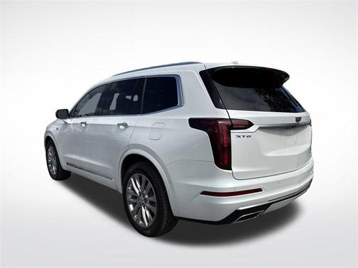 2021 Cadillac XT6 Premium Luxury FWD