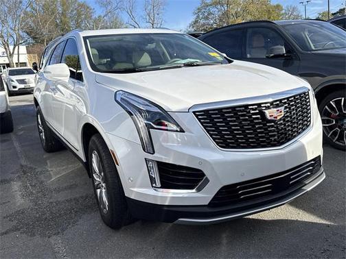 2022 Cadillac XT5 Premium Luxury
