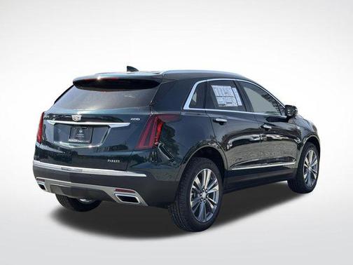 Emerald Lake Metallic 2026 Cadillac XT5 Premium Luxury