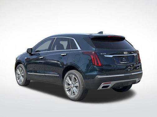 Emerald Lake Metallic 2026 Cadillac XT5 Premium Luxury