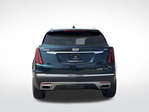 Emerald Lake Metallic 2026 Cadillac XT5 Premium Luxury
