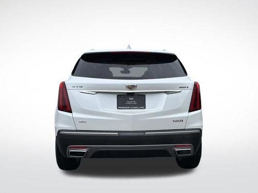 Crystal White Tricoat 2026 Cadillac XT5 Premium Luxury