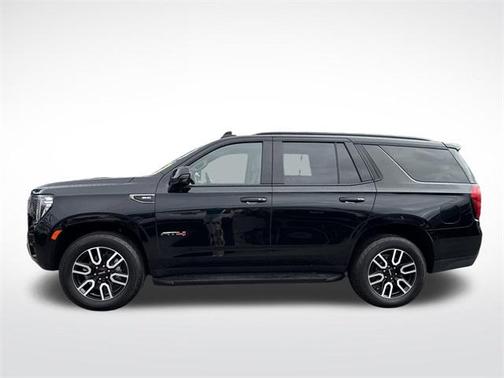 2024 GMC Yukon 4WD AT4