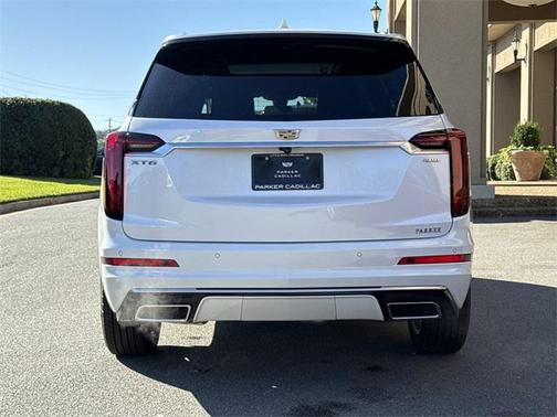2025 Cadillac XT6 Premium Luxury FWD