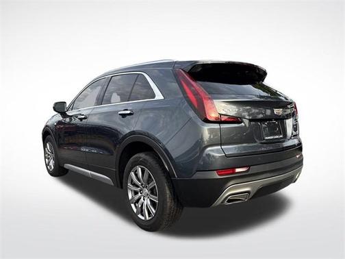 2021 Cadillac XT4 Premium Luxury