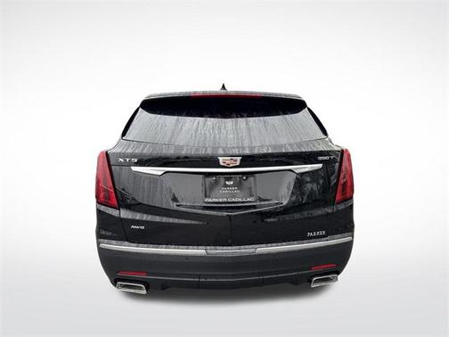 2025 Cadillac XT5 Luxury