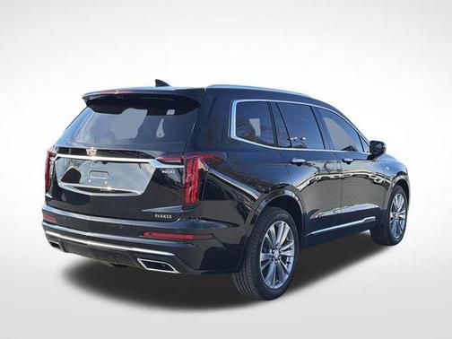 2023 Cadillac XT6 Premium Luxury FWD