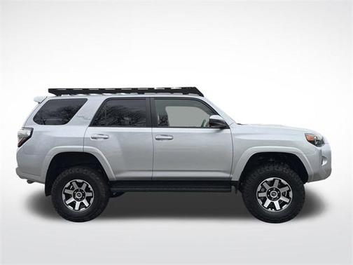 2023 Toyota 4Runner TRD Off Road