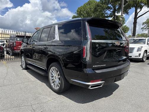 2022 Cadillac Escalade Premium Luxury