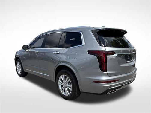 2025 Cadillac XT6 Luxury FWD