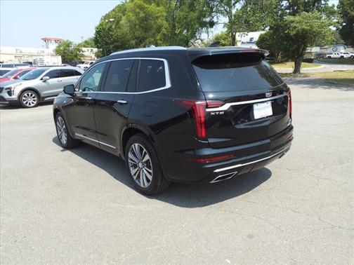 Stellar Black Metallic 2021 Cadillac XT6 Premium Luxury FWD