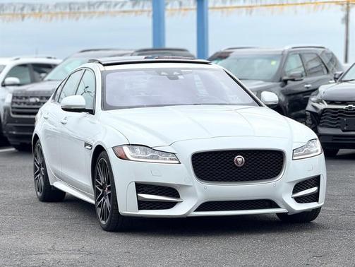 2018 Jaguar XF 25t R-Sport